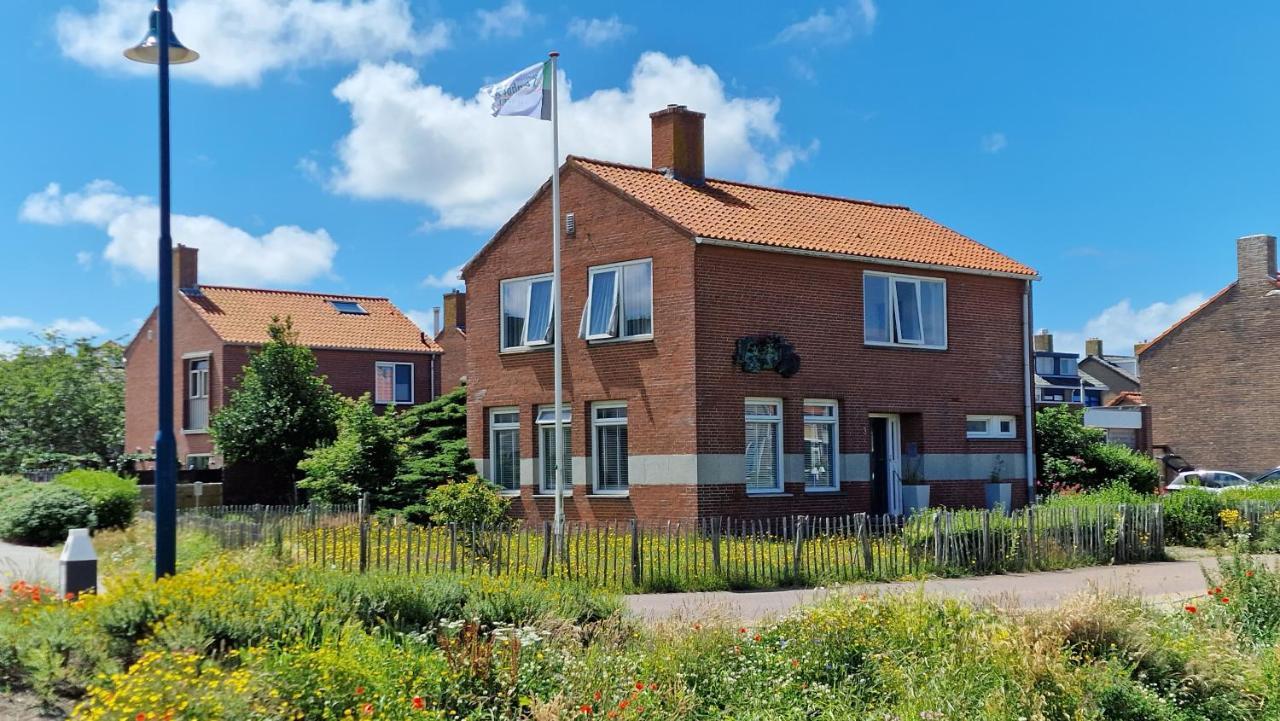 Bed And Breakfast Het Bureau Texel De Koog  Eksteriør billede